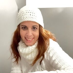 Women Beanie and Scarf Set